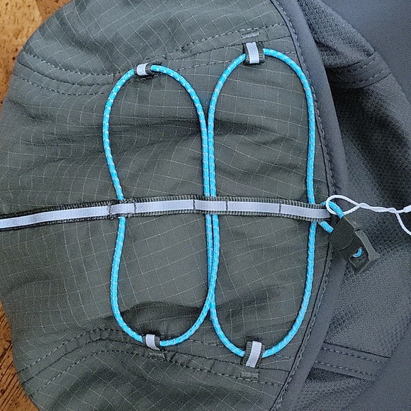LULULEMON Unisex Insulated Drawcord Hiking Cap, L/XL, Olive Green, main image 10